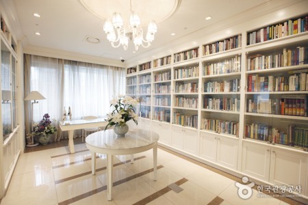 イスラエル文化院（이스라엘문화원）