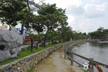 テーマ動物園ジュジュ（ZooZoo）（테마동물원 쥬쥬）