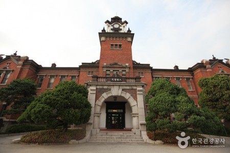 ソウル大学校病院 医学博物館（서울대학교병원 의학박물관）