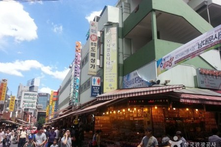 南大門アクセサリー商店街（남대문 액세사리상가）