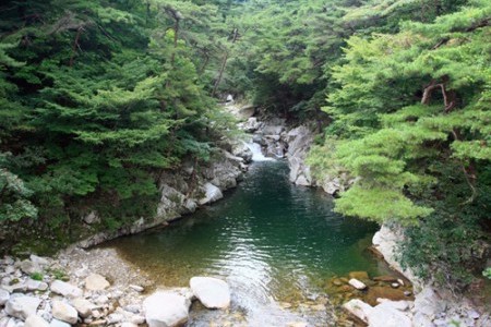 Hongryudong Valley 