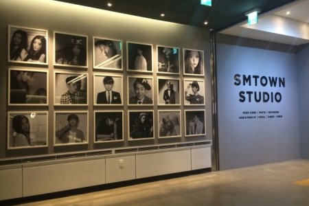 SM town