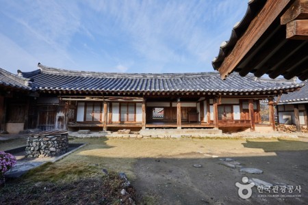 The Old House of Ildu in Hamyang (함양일두고택)[한국관광품질인증/Korea Quality]