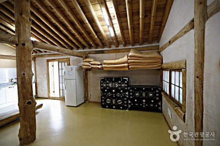 Gyeongju Hanok Pension Gutoran (경주한옥펜션 구토란)[한국관광품질인증제/ Korea Quality]