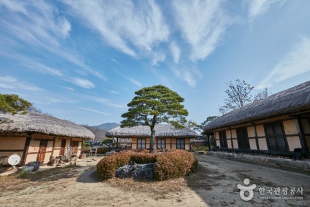 楽古斎 安東（河回）[韓国観光品質認証]（락고재 안동(하회)[한국관광품질인증제/ Korea Quality]）