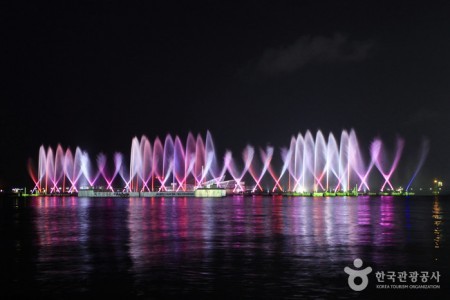 Dancing Sea Fountain (춤추는 바다분수)