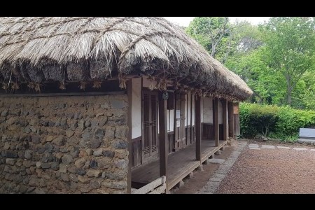 李仲燮居住地（統営）（이중섭 거주지(통영)）