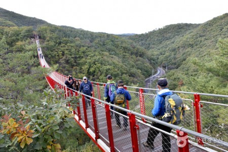 紺岳山つり橋（감악산 출렁다리）