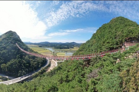 淳昌郡 釵笄山つり橋（순창군 채계산 출렁다리）