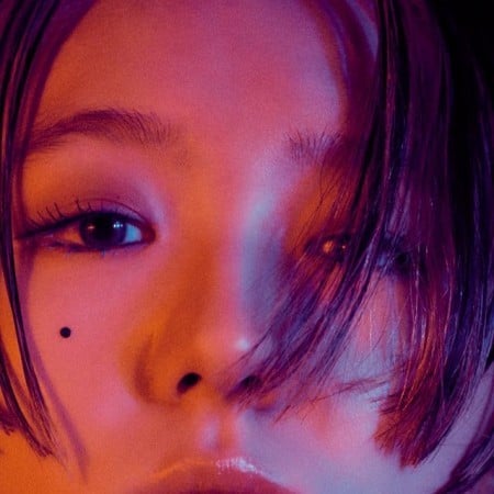 Seong HAE-RI(HAERI) has debuted as a soloist, releasing her first mini ...