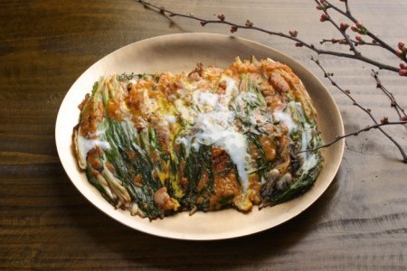 Donglae Halmae-Pajeon