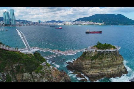 Sondo Yonggung Suspension Bridge