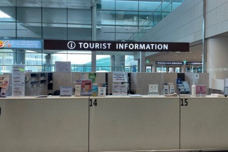 仁川国際空港観光案内所(第2ターミナル、西側)